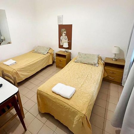 Hotel Urbano Ventia 里瓦达维亚海军准将城 外观 照片