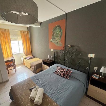 Hotel Urbano Ventia 里瓦达维亚海军准将城 外观 照片