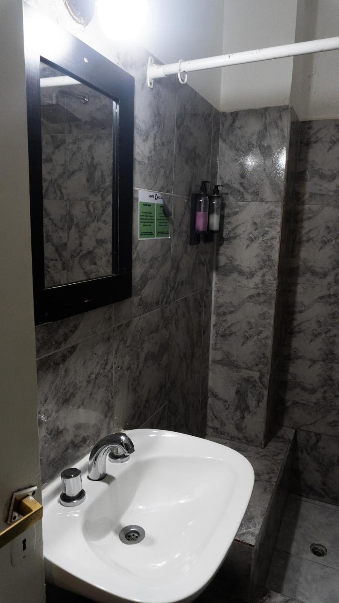 Hotel Urbano Ventia 里瓦达维亚海军准将城 外观 照片