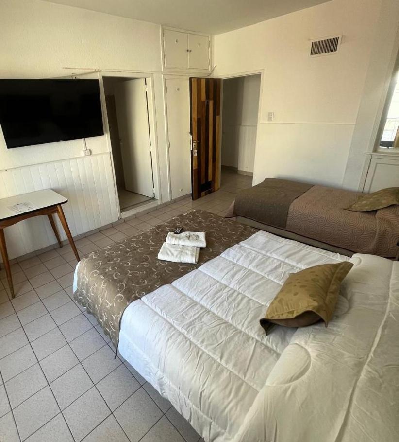 Hotel Urbano Ventia 里瓦达维亚海军准将城 外观 照片