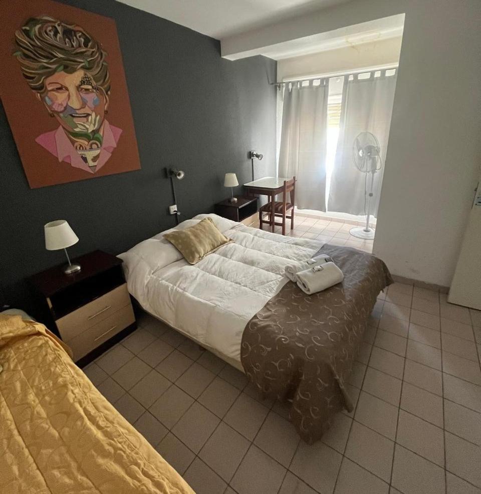 Hotel Urbano Ventia 里瓦达维亚海军准将城 外观 照片